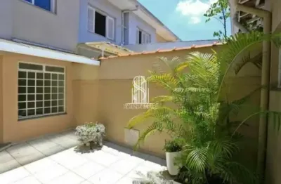 Sobrado residencial de 181m² com 3 dormitórios / 1 suíte e 2 vagas à venda na região do brooklin, sp