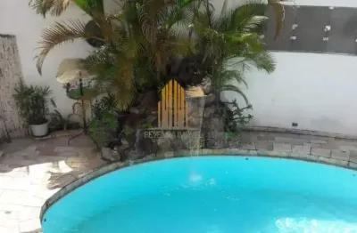 Impecável residência de 4 quartos no jardim leonor, são paulo-sp: 2 suítes, 3 banheiros, 4 vagas e 360m² de área!