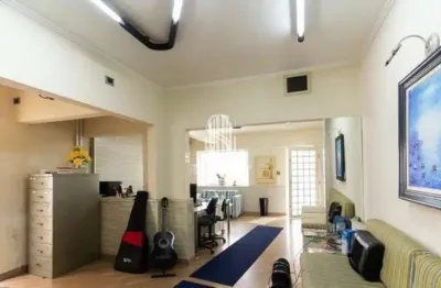 Casa 3 dormitorios, 2 salas, 1 suíte, 3 banheiros, 5 banheiros na localidade da vila nova conceição