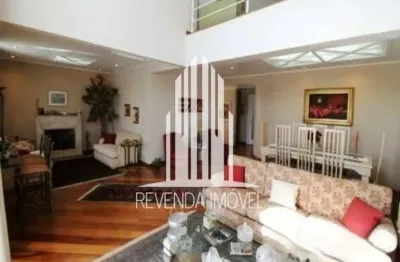 Casa de luxo no brooklin: 4 quartos, 4 suítes, 7 banheiros, 3 vagas, 480m² - locação em sp