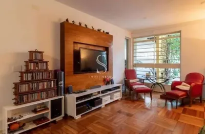 Imperdível casa à venda no brooklin paulista, sp: 2 quartos, 1 suíte, 2 salas, 2 banheiros, 2 vagas de garagem, 180m²!