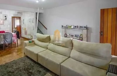 Condomínio joão jabotam apartamento de 212,00m² possui 3 dormitórios, 3 banheiros e 2 vagas na lapa.