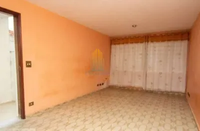 Vila sônia - casa assobradada de 156m² com 3 dormitórios (1 suite), 3 banheiros e 2 vagas.