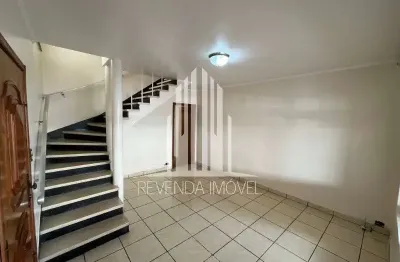 Excelente oportunidade, sobrado para venda ou locação com dorm, 2 banheiros, 2 vagas no brooklin novo!