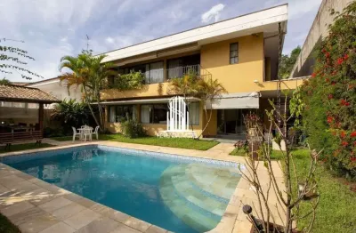 Jardim guedala - casa de 382m² com 4 dormitórios, 3 suítes e 4 vagas.