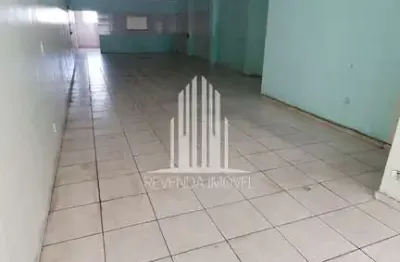 Galpão Comercial à venda em São Paulo-SP, Lauzane Paulista: 3 Salões Amplos, 6 Banheiros, 540m² de Área. Excelente Localização!