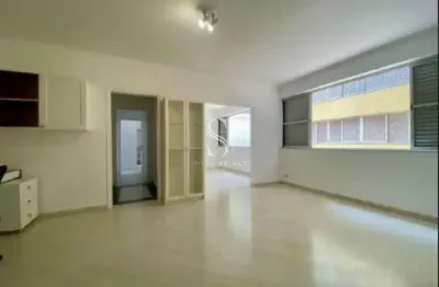 Condomínio Maria Braido Perdizes, Apartamento de 106m² com 3 dormitórios, 2 suítes, sem vaga.
