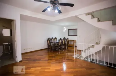 Casa em condomínio fechado com 3 quartos à venda na Rua João Turriano, --, Jabaquara, São Paulo