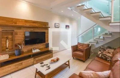 Casa com 3 quartos à venda na Rua Bruno Spinosa, --, Vila Nogueira, Diadema