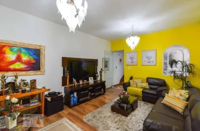 Casa com 3 quartos à venda na Rua José Antônio de Oliveira, --, Nova Petrópolis, São Bernardo do Campo