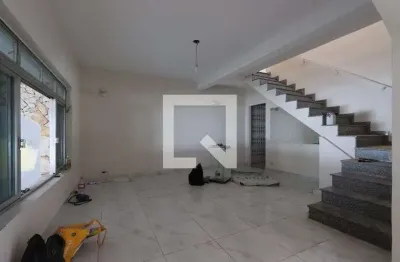 Casa com 3 quartos à venda na Rua Antônio Pires de Campos, --, Vila Ema, São Paulo