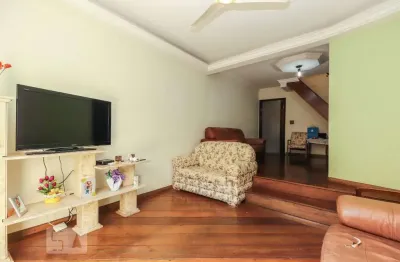 Casa com 3 quartos à venda na Rua Marialva, --, Cidade Patriarca, São Paulo