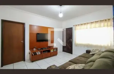 Casa com 2 quartos à venda na Rua Vieira de Carvalho, --, Nova Gerti, São Caetano do Sul