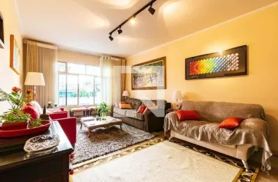 Casa com 3 quartos à venda na Rua das Aningas, --, Jabaquara, São Paulo