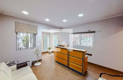 Casa com 4 quartos à venda na Rua Teodureto Souto, --, Cambuci, São Paulo