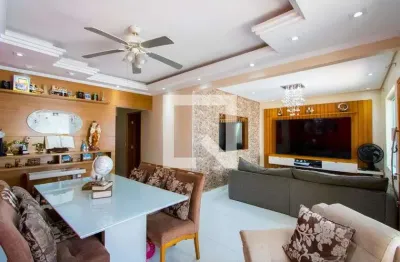 Casa com 3 quartos à venda na Rua das Glicíneas, --, Vila Assunção, Santo André