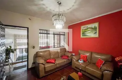 Casa com 2 quartos à venda na Rua Jan de Cappelle, --, Jardim Santa Emília, São Paulo