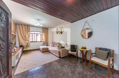 Casa com 4 quartos à venda na Rua Agamenom Magalhães, --, Cidade São Jorge, Santo André