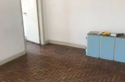 Alto da Lapa, Casa Residencial de 280m² com 2 dormitórios, 1 vaga.