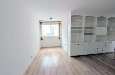 Condomínio Saint Moritz, Moema - Apartamento de 80m² com 2 dormitórios,1 banheiro e 1 vaga