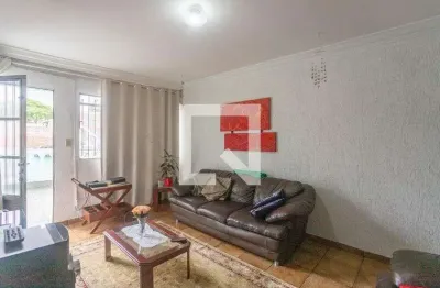 Casa com 3 quartos à venda na Avenida Das Garoupas, --, Conceição, Diadema