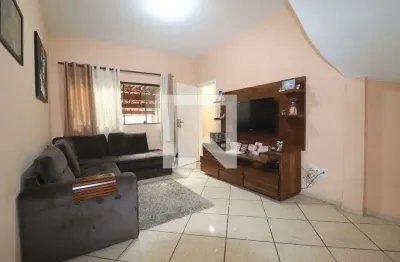 Casa com 3 quartos à venda na Rua Confúcio, --, Jardim Santo Antônio, Santo André