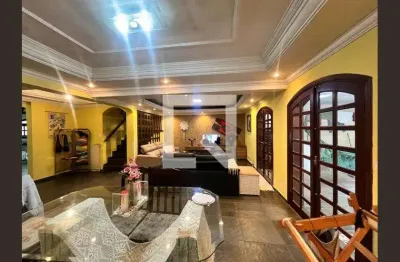 Casa com 5 quartos à venda na Rua Marcos Luís Sposaro, --, Nova Petrópolis, São Bernardo do Campo