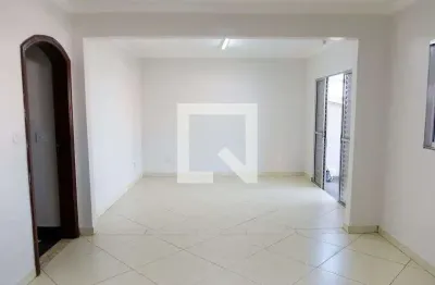 Casa com 4 quartos à venda na Rua Nico Branco, --, Centro, Osasco