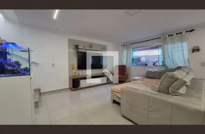 Casa com 2 quartos à venda na Avenida Tietê, --, Campestre, Santo André