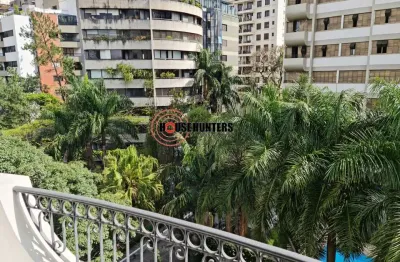 Cobertura Duplex à Venda Real Parque Morumbi,  4 Suítes, 2 Salas, 6 Banheiros, 3 Vagas  260m² de Luxo e Conforto