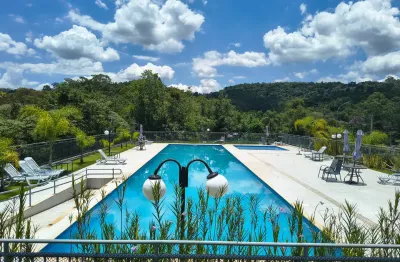 Apartamento com 02 dormitórios à venda, 48 m² por R$ 240.000 - Cotia