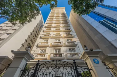 O Seu Novo Refúgio no Coração de São Paulo - Localizado a uma quadra da Avenida Paulista.