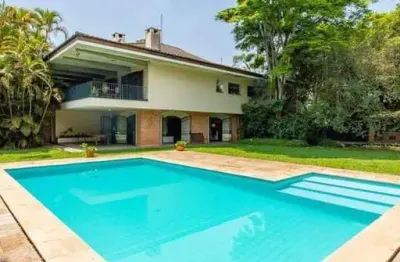 Belíssima Casa Residencial à venda, Parque Silvino Pereira