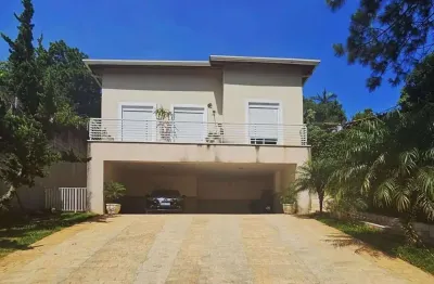 Chácara Vale do Rio Cotia - 3suites, contemporânea e integrada