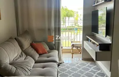 Apartamento com móveis planejados e sacada - Jardim California