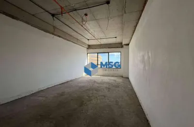 Ampla Sala em Vão Livre em Alphaville próximo ao Shopping Tamboré fácil acesso a Castelo Branco