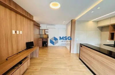 Apartamento com 2 Dormitórios/Suítes, Varanda com Churrasqueira - Campo Belo