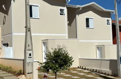 Sobrado 3 Dorms (1 Suíte) | 2 Vagas | Condomínio Flamboyant – Lazer e Segurança