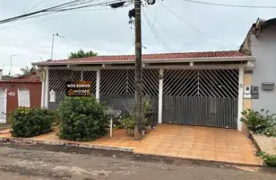 Casa com 4 quartos à venda na Rua R 30, Vila Itatiaia, Goiânia