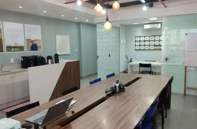 Kitnet / Stúdio à venda na Avenida PL 3, 1, Park Lozandes, Goiânia