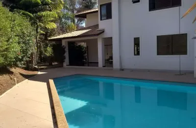 Casa com 4 quartos à venda na Alameda das Sibipirunas, 1, Residencial Aldeia do Vale, Goiânia