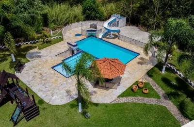 Sítio com 4 dormitórios à venda, 203479 m² por R$ 2.500.000,00 - Pouso Frio - Pindamonhangaba/SP