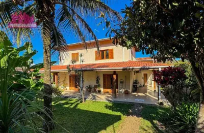 Casa com 4 dormitórios à venda, 483 m² por R$ 1.400.000,00 - Condomínio Village Paineiras - Pindamonhangaba/SP