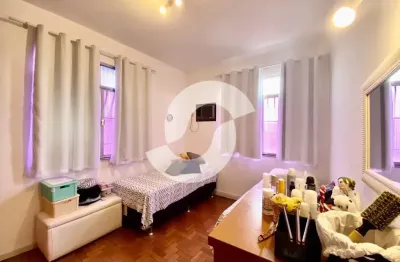 Excelente apartamento com 3 quartos e vista para a Baía de Guanabara  Centro de Niterói