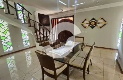 Luxuosa Casa de Alto Padrão em Condomínio Exclusivo - Pendotiba, Niterói  ( PORTEIRA FECHADA )