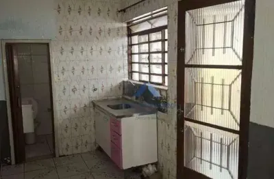 Casa com 1 quarto para alugar na Rua Itambé do Mato Dentro, 614, Jardim Guarani, São Paulo