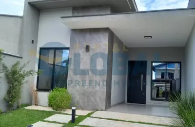 Casa com 2 quartos à venda na Rua Horacio Thomaz, 100, Centro, Barra Velha