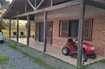 Chácara / sítio com 2 quartos à venda na Rua Francisco Ferreira da Rocha Loures, 4820, Campina do Taquaral, São José dos Pinhais por R$ 980.000