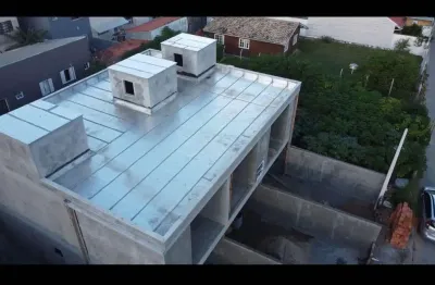 Sobrado para venda em florianópolis, são joão do rio vermelho, 2 dormitórios, 2 suítes, 3 banheiros, 1 vaga