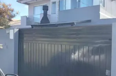 Sobrado para venda em florianópolis, são joão do rio vermelho, 2 dormitórios, 2 banheiros, 1 vaga